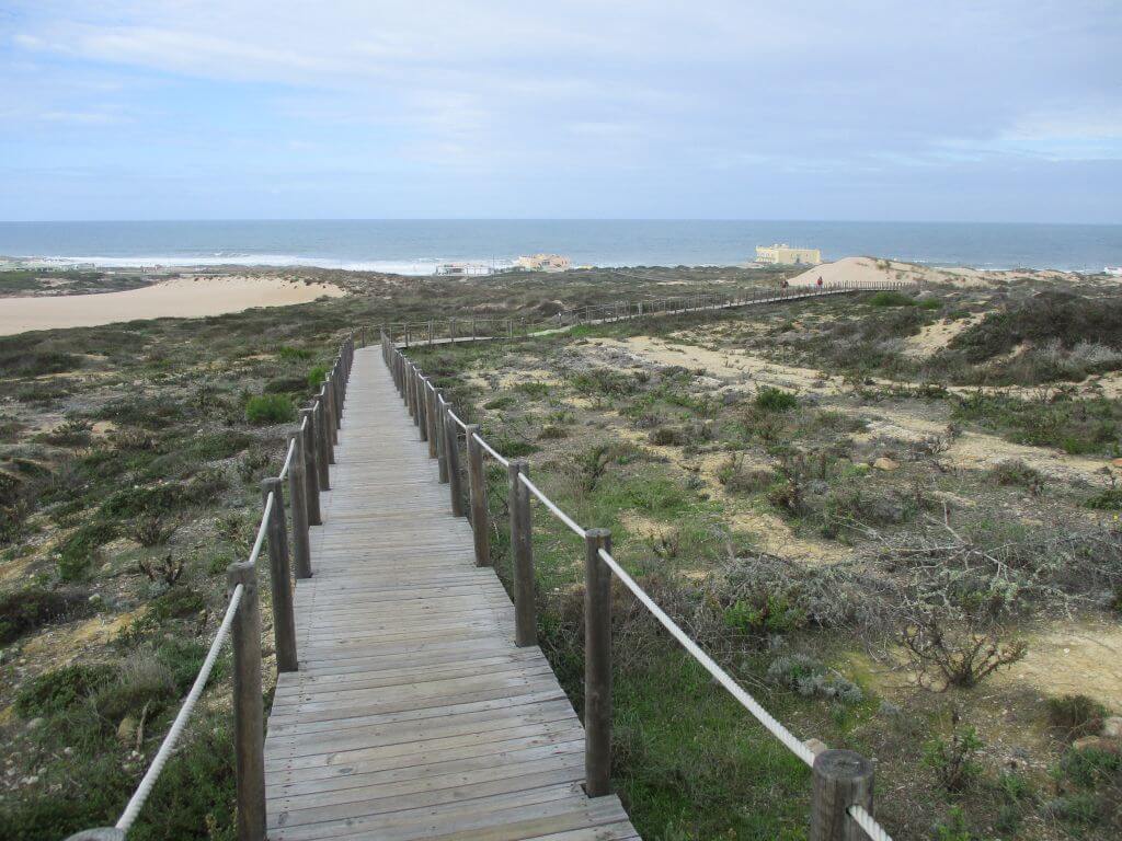 Caminhando do Guincho à Grota 4